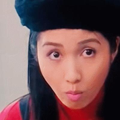 才20岁脸上有皱纹咋回事,才20岁就有皱纹了怎么办