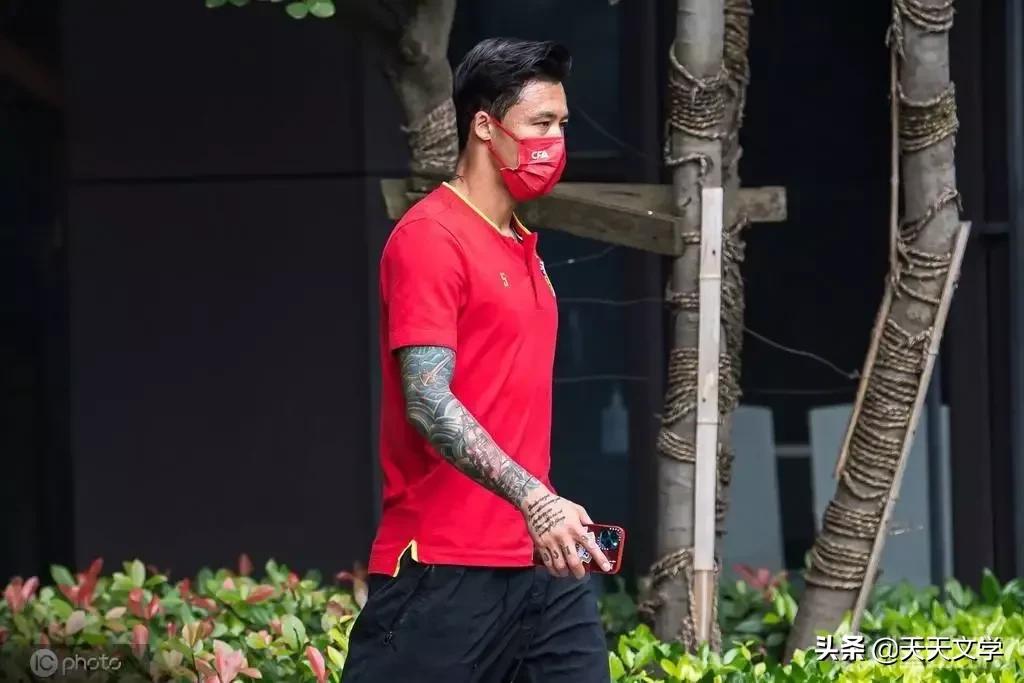 王乔治回族,王乔治费莱尼