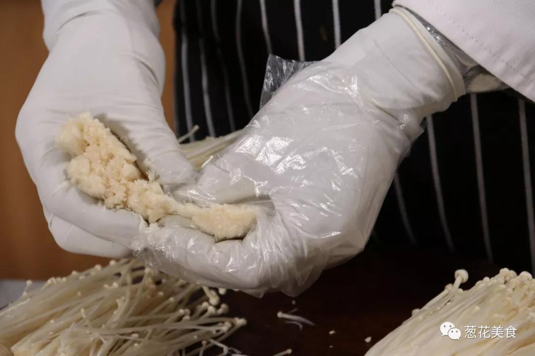 蒜蓉金针菇好吃又简单的做法,蒜蓉金针菇做法简单又好吃