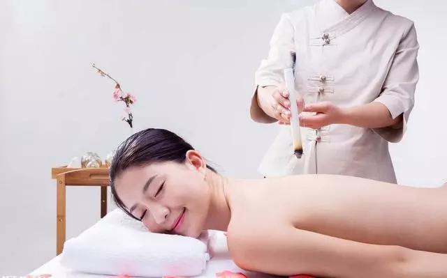 艾灸一般多久能治好腰间盘突出,艾灸床全身灸一般要做多久时间