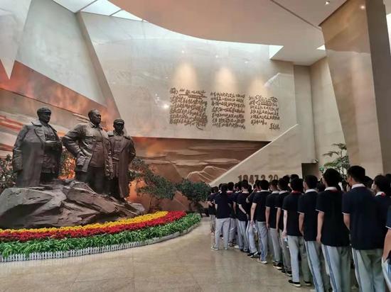 甸柳一中足球比赛,甸柳第一小学足球