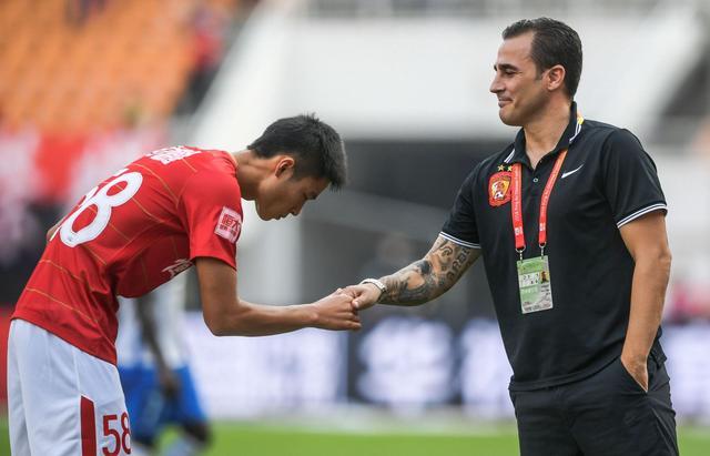 中超2022年u23有哪些球员,中超4强恒大球员