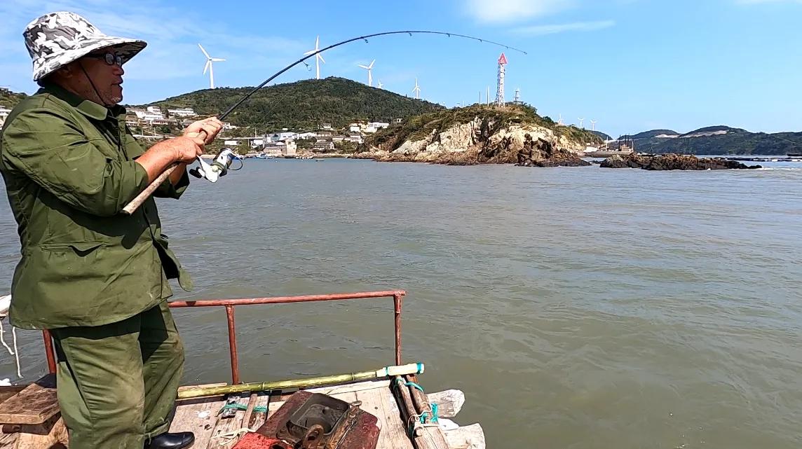 最简单的海钓入门新手教程,海钓新手学习海钓的技巧大全