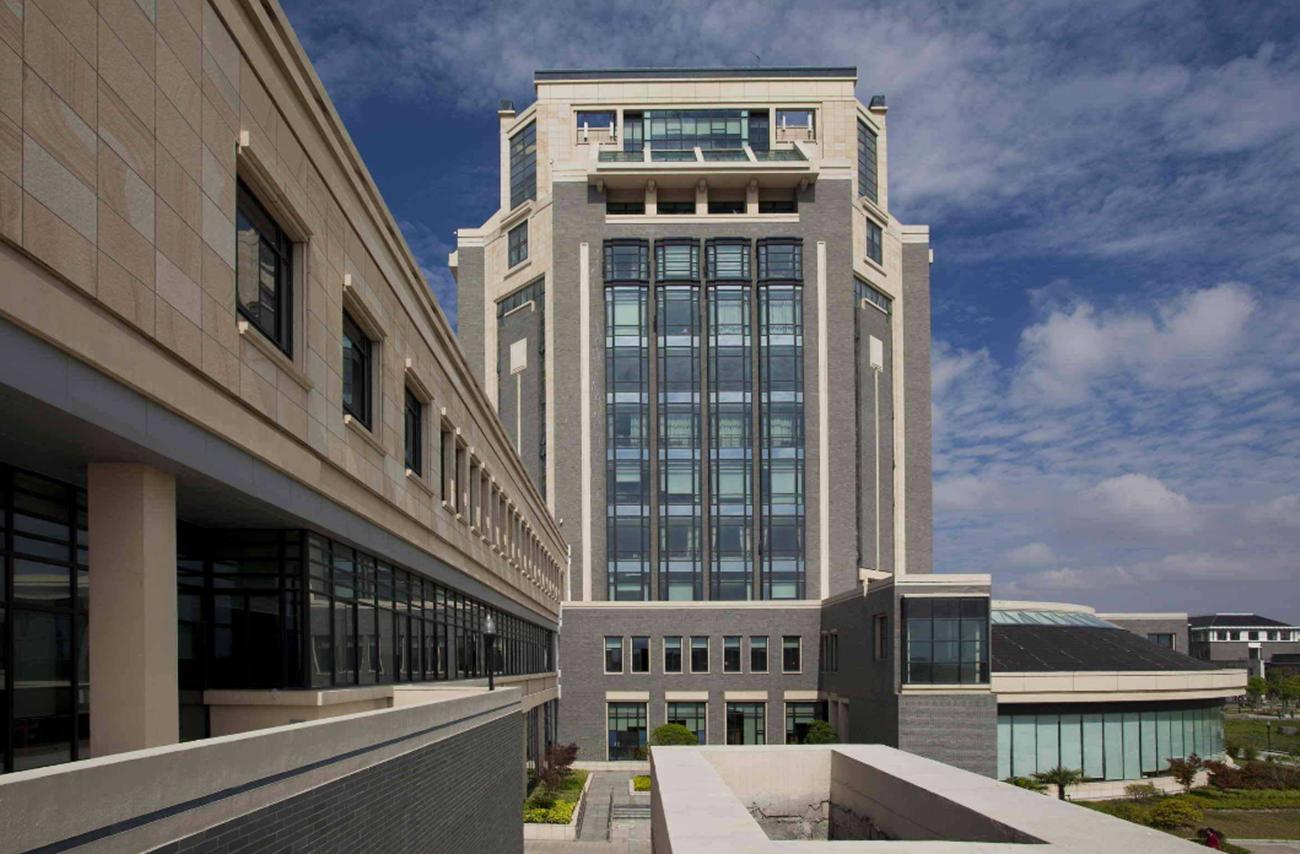 为什么很多人想去上海工作,为什么越来越多人要来上海学西点