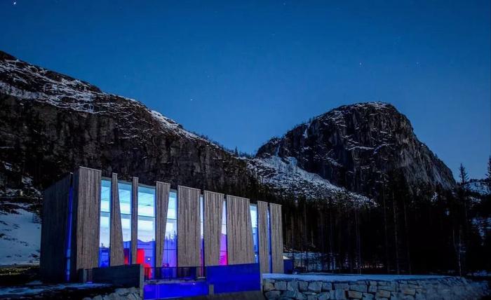 挪威新能源汽车怎么样,为什么新能源汽车都要去挪威