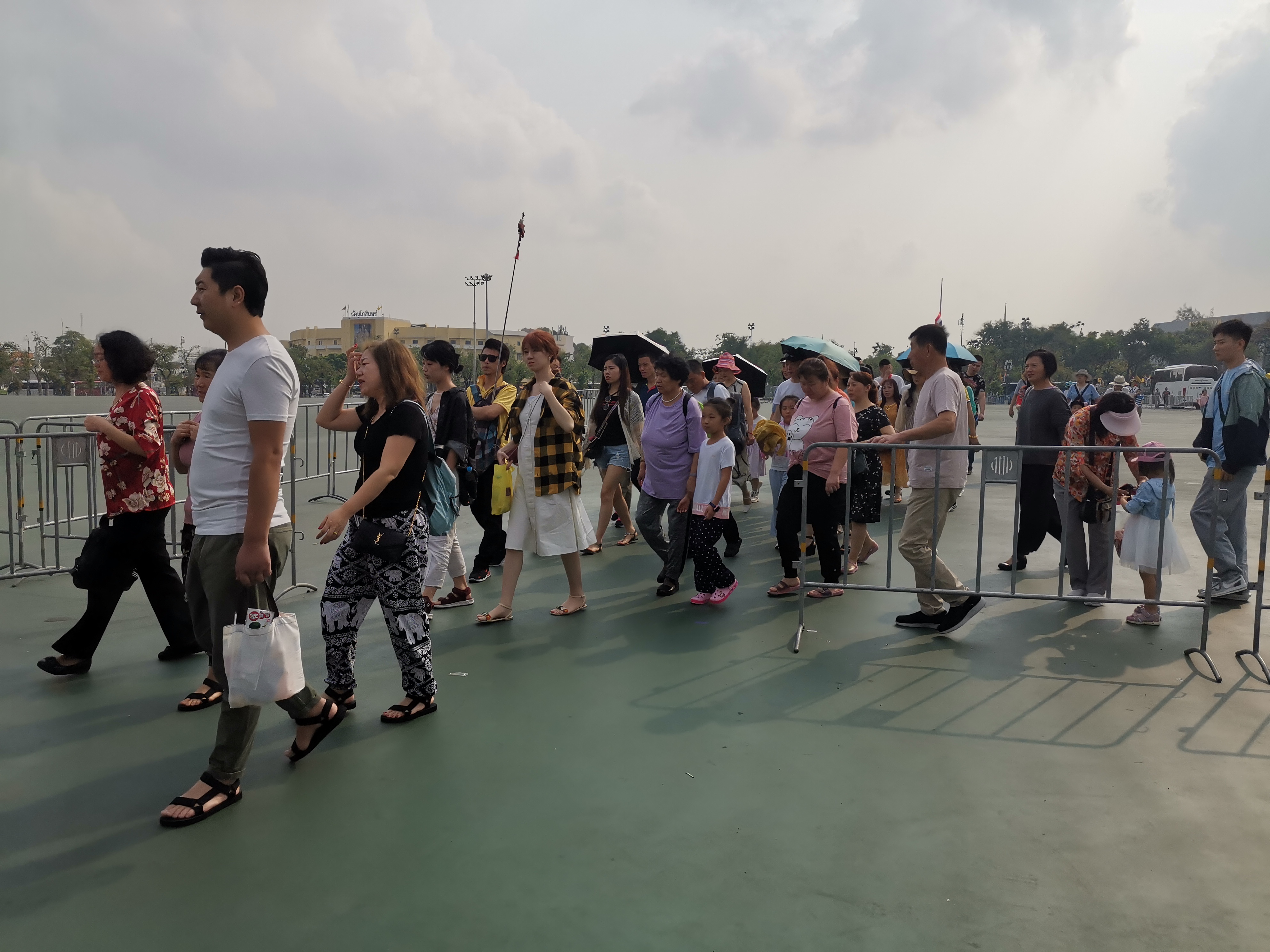 去泰国旅游要提前多久办护照,去泰国玩需要旅程计划表吗