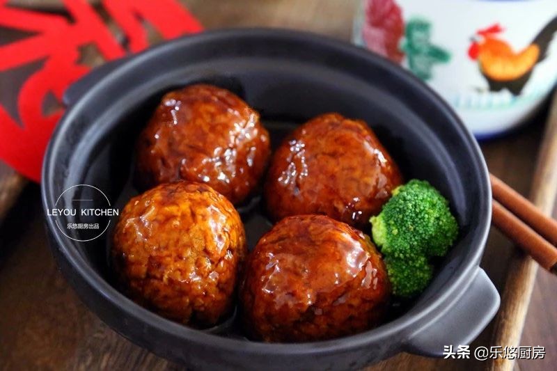 圆圆肉丸子的家常做法,肉丸子过年菜谱家常菜做法