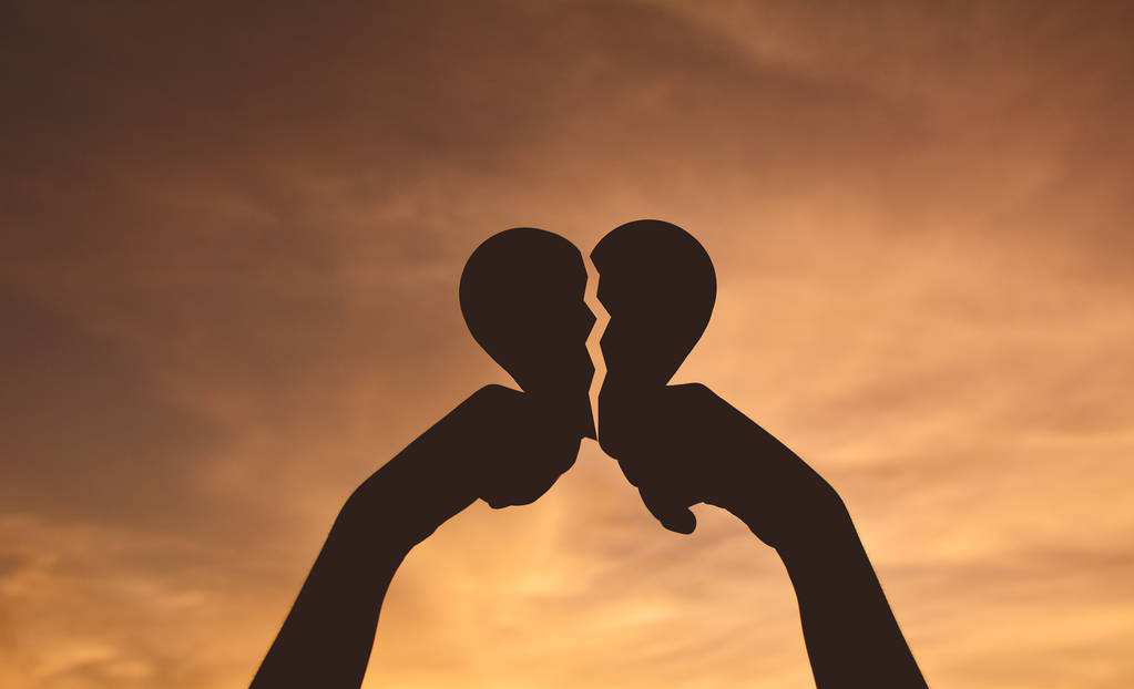 考研男朋友提分手该怎么办,考研男生的分手都是蓄谋已久