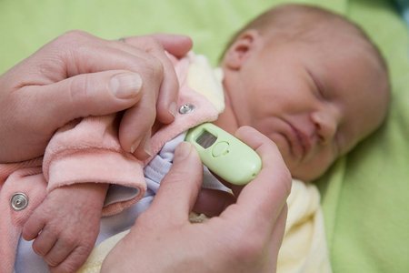 宝宝什么时候测体温比较准,宝宝怎么测体温比较正确