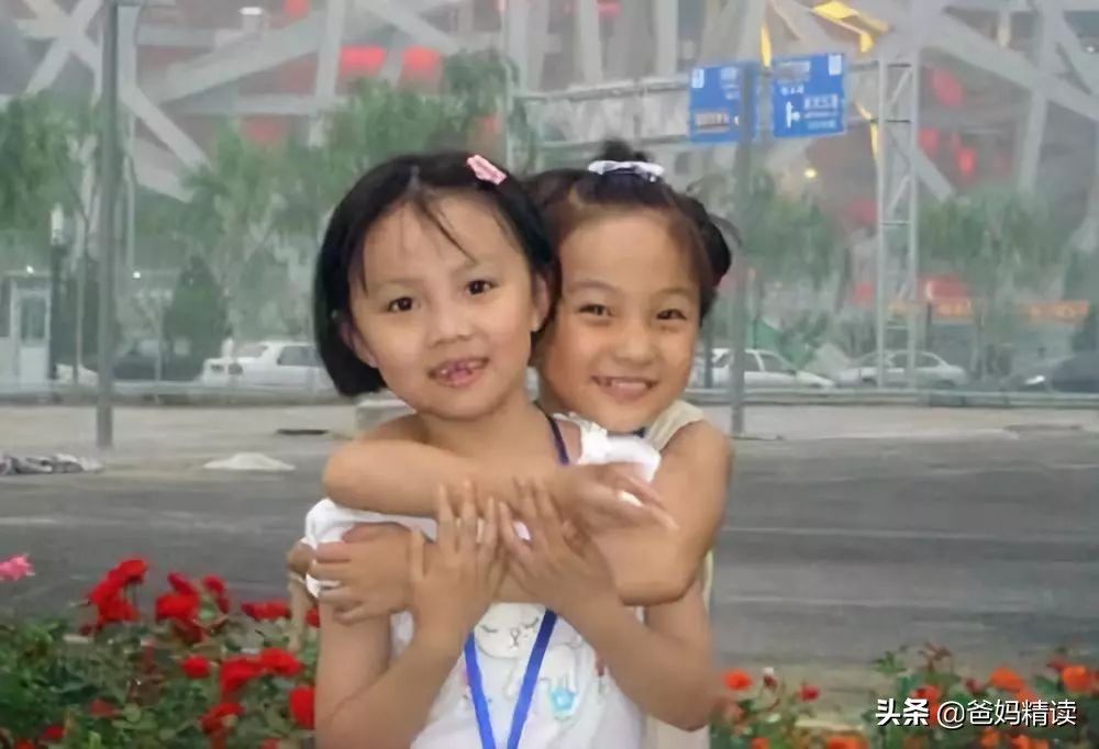 “妈妈，我美吗？”：孩子，这2点比美貌重要10000倍