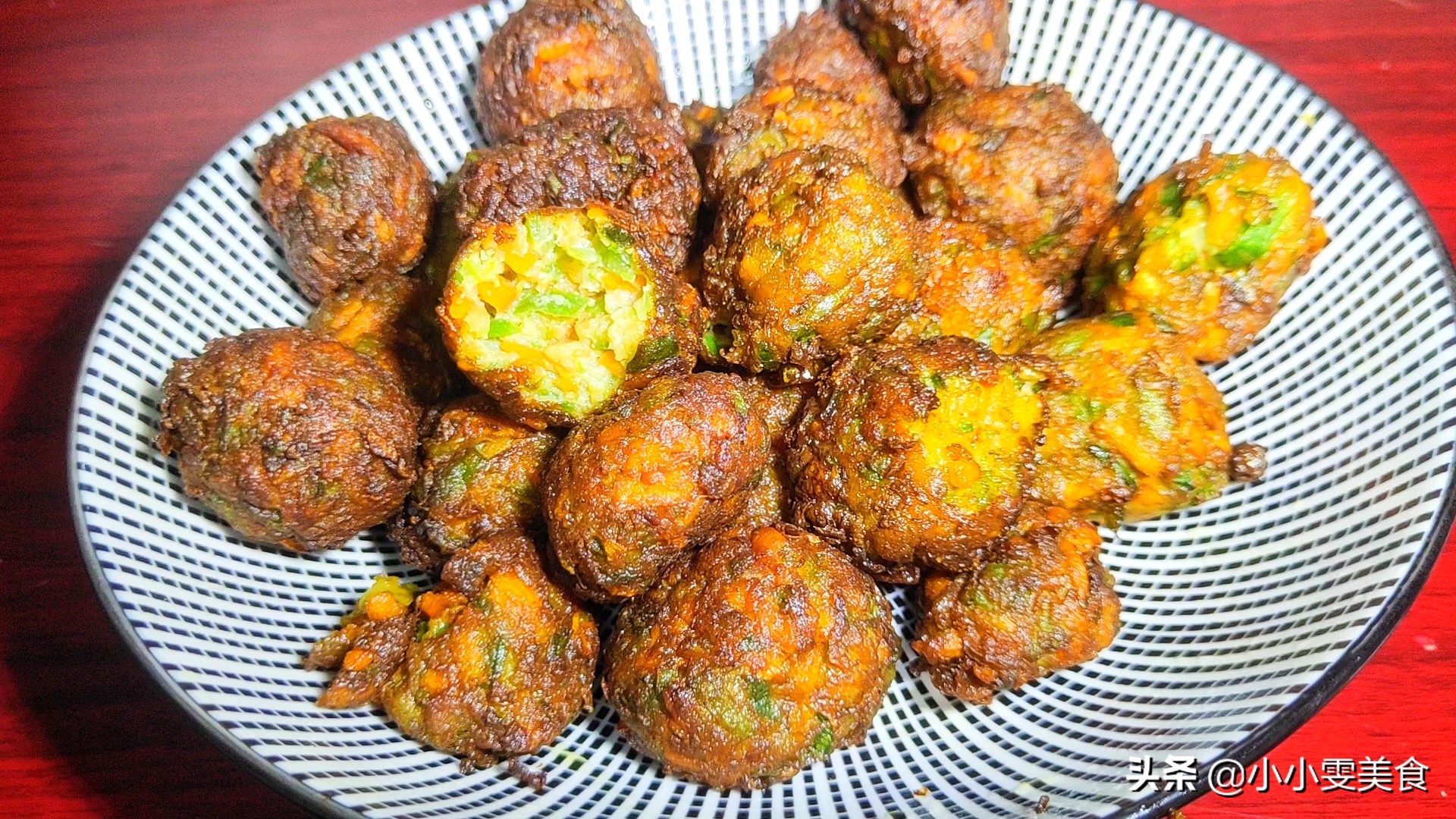 炸萝卜丸子用淀粉不,炸萝卜丸子用什么面粉更酥脆