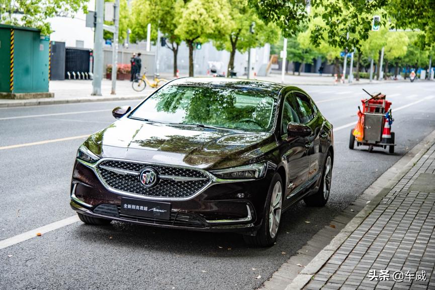 新款别克君越优缺点,2022款别克君越豪华版优缺点