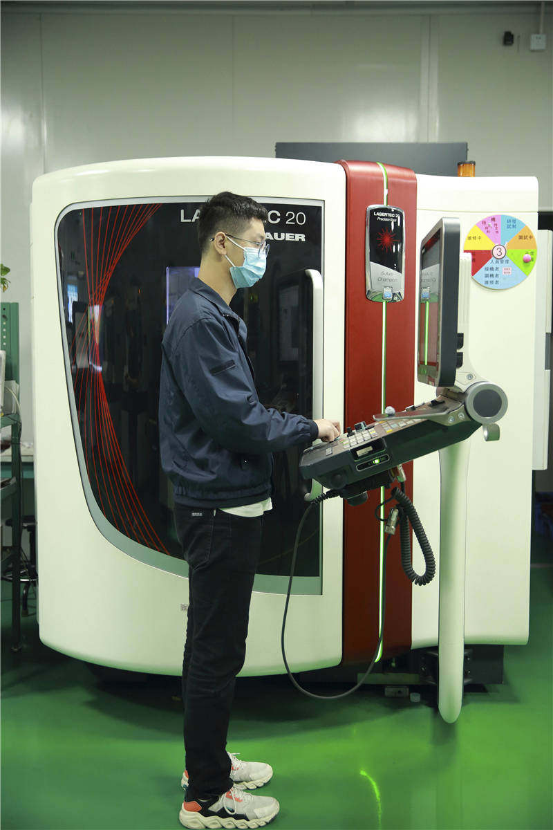 富士康互联网代工厂,富士康是做代工做的非常好的企业