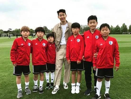 孙兴慜多少欧元身价,孙兴慜为什么是亚洲球王