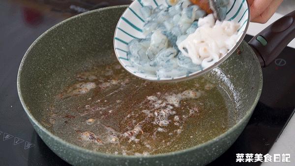 蛋炒饭这样做真好吃,10分钟蛋炒饭