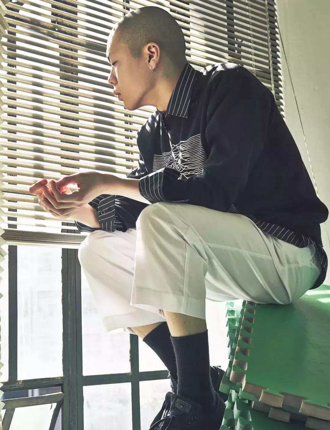 丑帅型男生网红,又高又帅的丑男