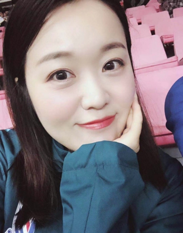 足球运动员喜欢的女孩,喜欢足球的女孩