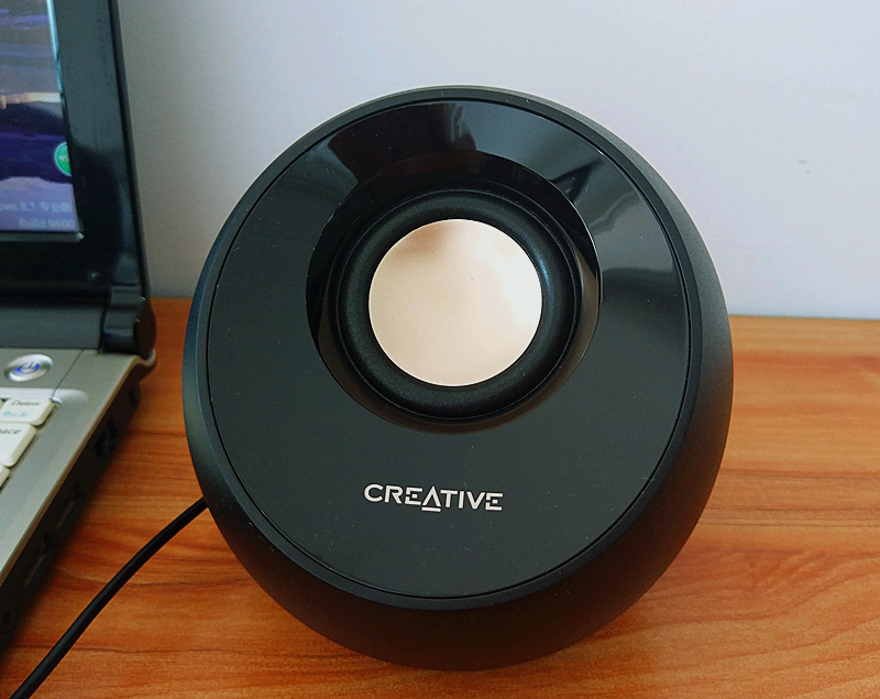 创新音质比较好的桌面音箱,小巧音质好的桌面2.0音箱