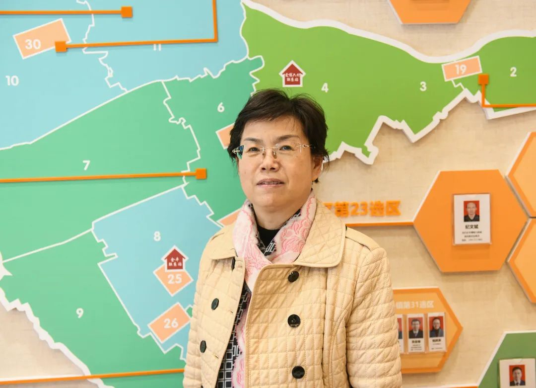 市人大代表吉玉萍：让“就医难”和“出行难”不再困扰华漕人