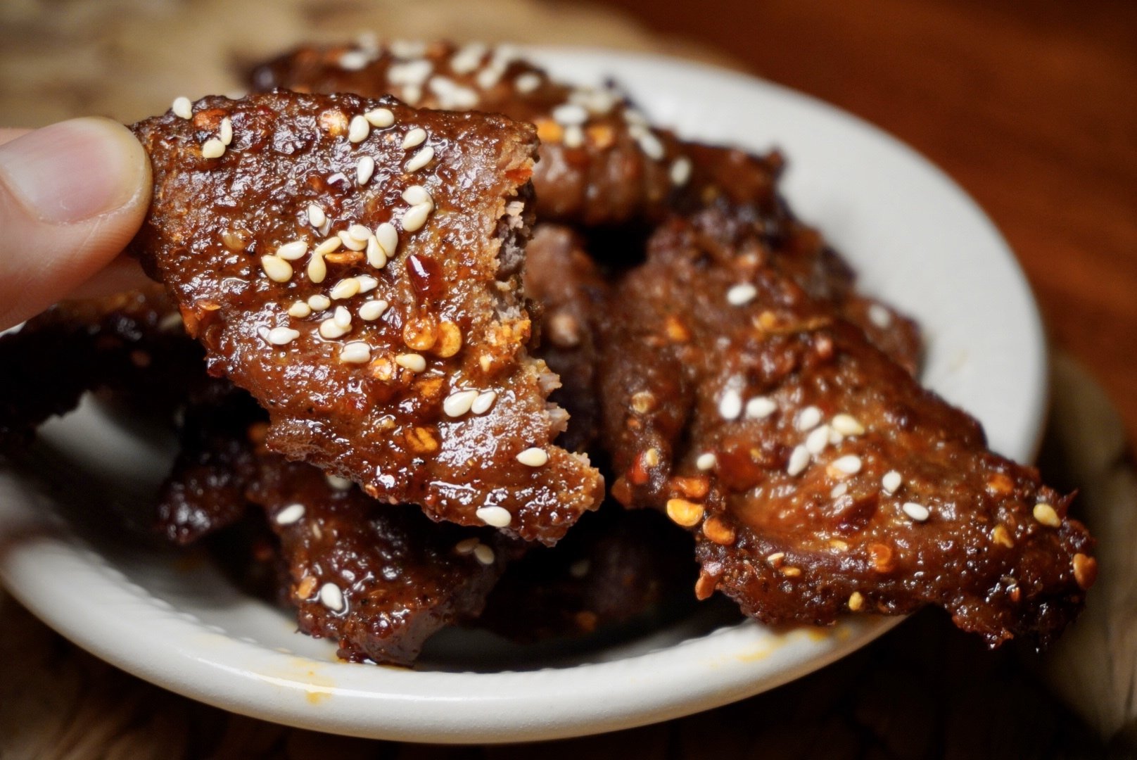 烤牛肉片的做法烤箱烤多长时间,老东北美食烤牛肉怎么腌制才鲜嫩