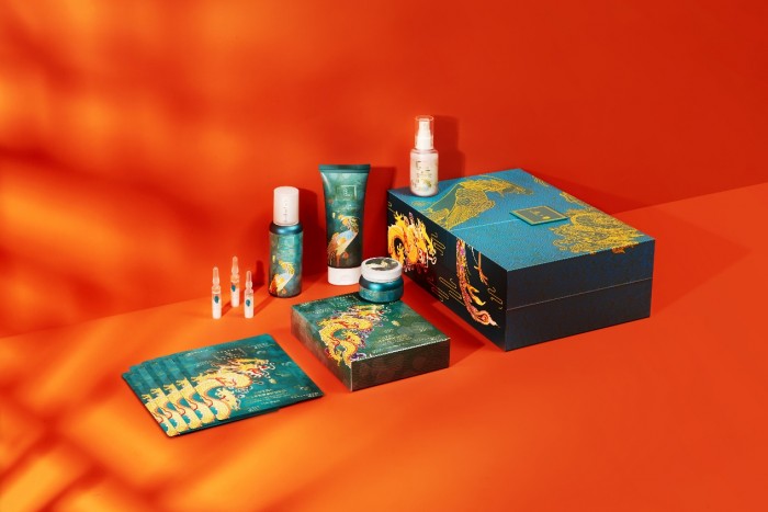 美沫艾莫尔毁容,美沫艾莫尔不火了吗