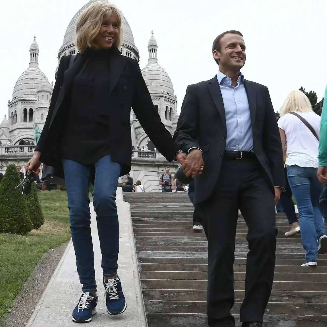 法国总统踢球,法国总统踢足球