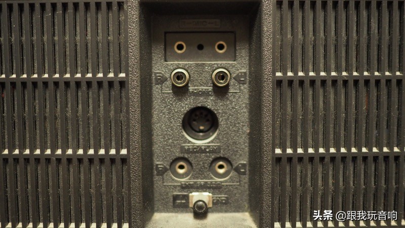 日立收音机2200,日立双卡录音机