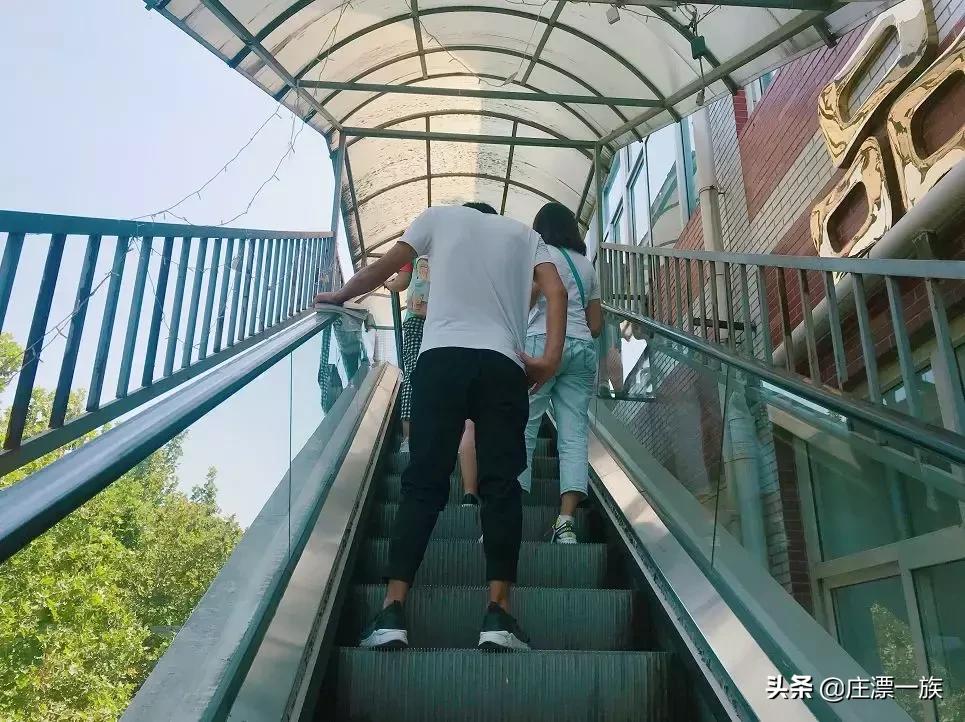 朝气蓬勃的石家庄学院来了,请多多指教