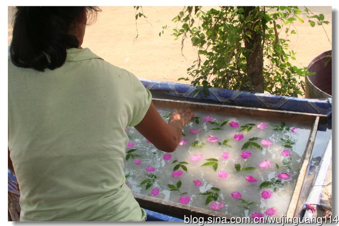 老挝最值得买的纪念品,老挝手工纸工艺品