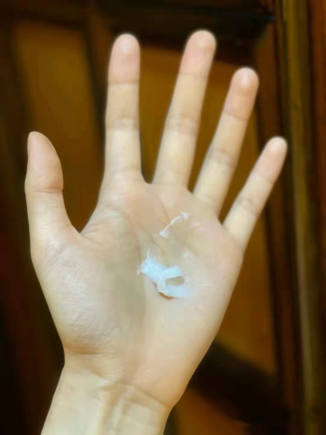 欧莱雅和赫莲娜面霜哪个好,海蓝之谜比赫莲娜好吗