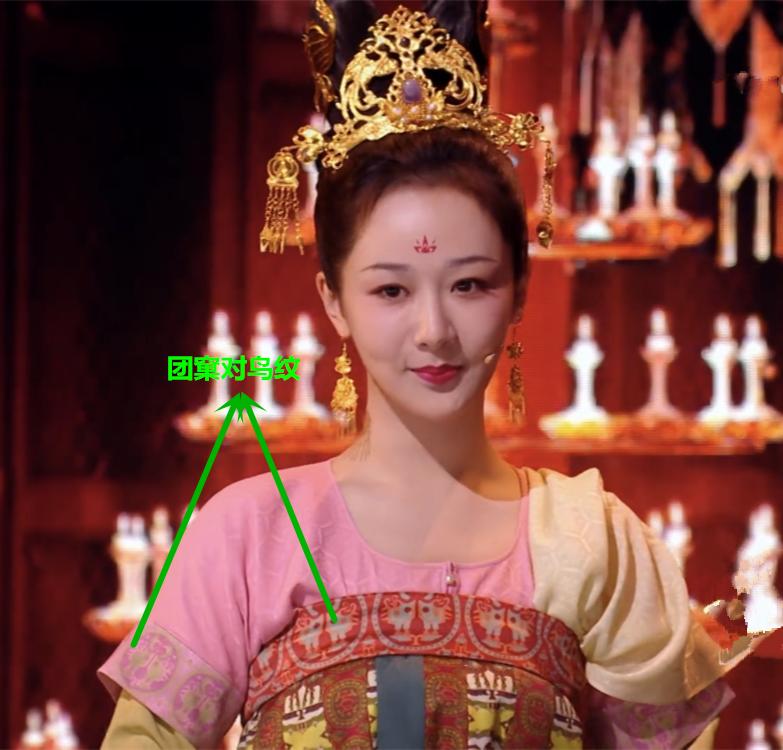 杨紫国家宝藏文成公主,杨紫央视文成公主造型