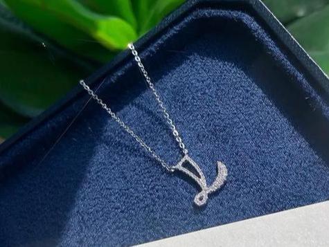 增添气质的项链,简约项链助你提升气质