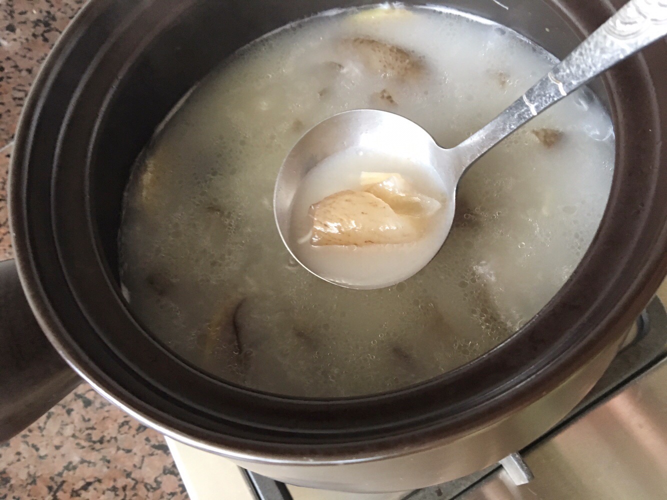 海参怎么做汤好吃又有营养,海参怎样做汤最营养