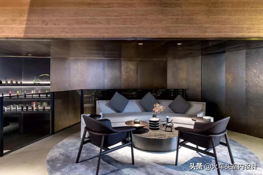 仿古夯土墙效果图大全,现代夯土墙建造的别墅