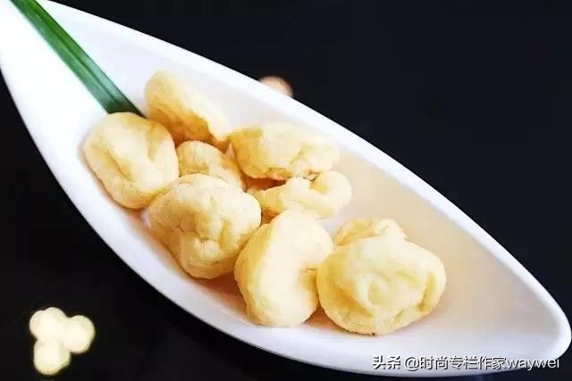 寒风飒飒,人类无法阻止火锅的蔓延势头了……