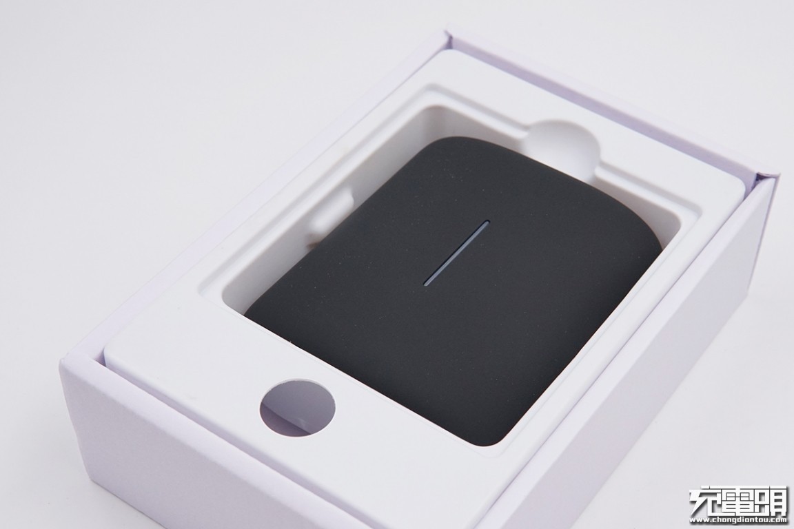 百达星连pt65s,百达星连无线充移动电源