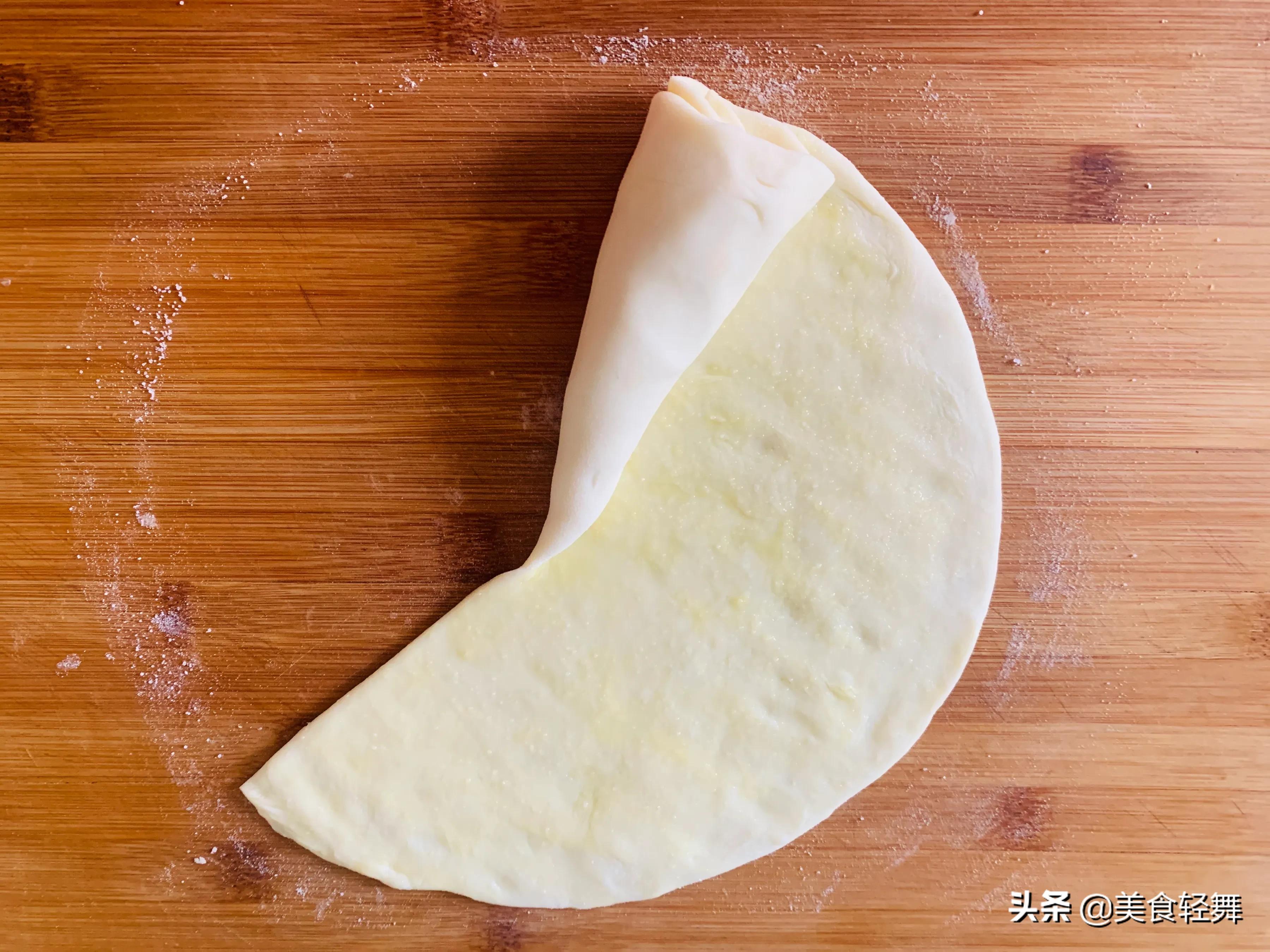 饼烙的硬了怎么吃,饼硬了该怎么办