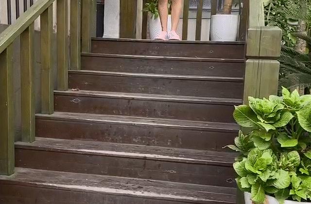 穿上这棉拖，如同踩在大朵棉花上，不怕水防滑、1秒解压，巨舒服