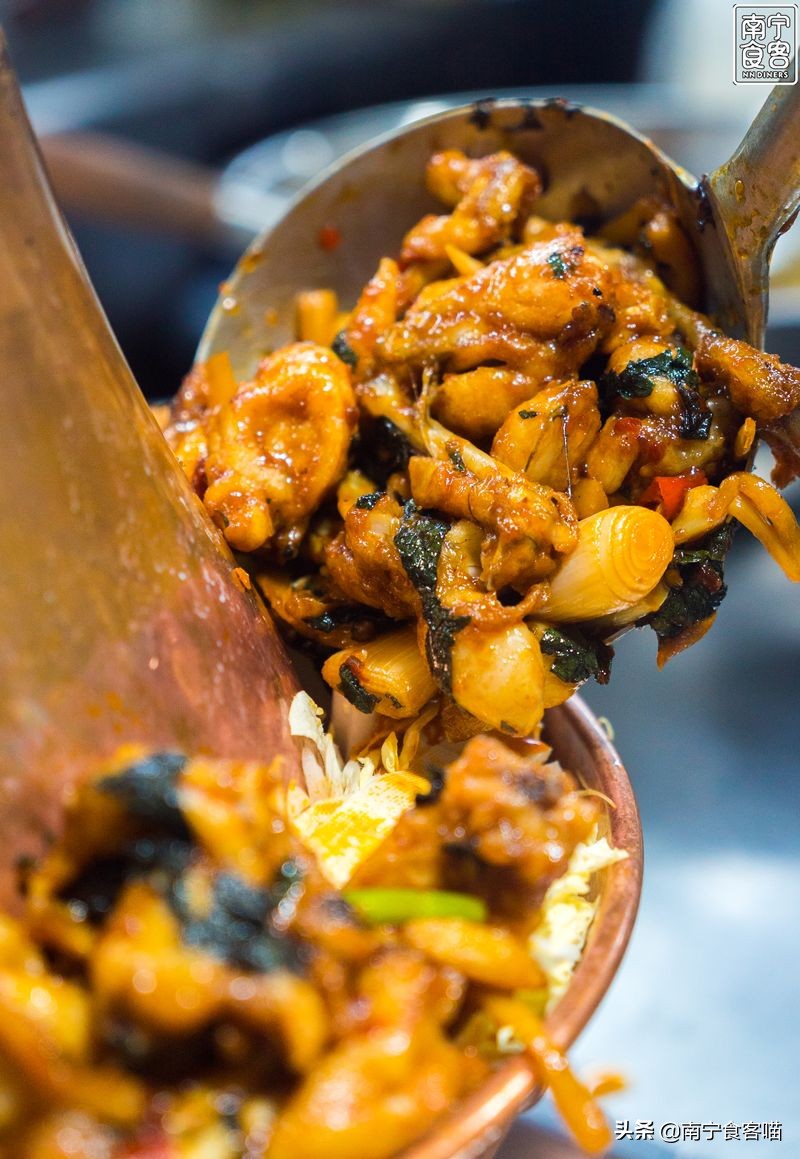 正宗蛙锅,这是一锅有灵魂的美食