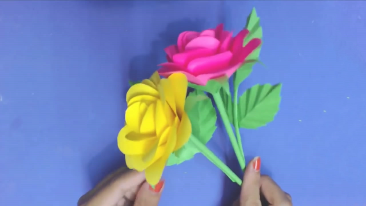 纸艺玫瑰花手工制作方法,纸艺网折最简单的玫瑰花