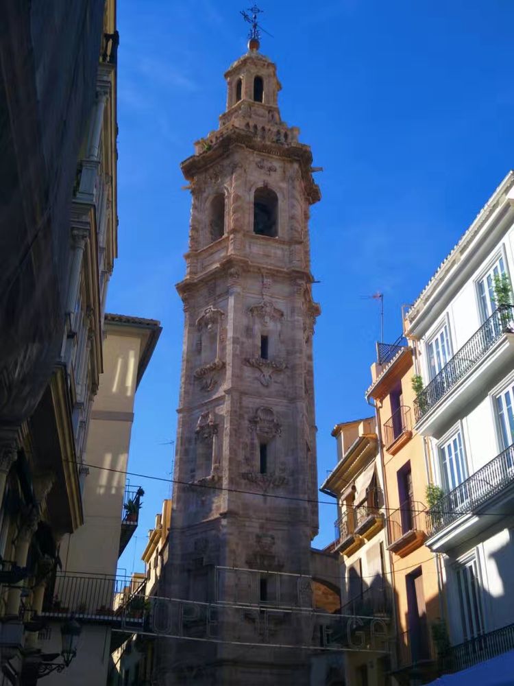 葡萄牙和西班牙哪个值得旅游,西班牙和葡萄牙旅游区别