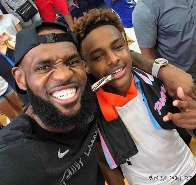 讲述最美520故事论对爱情的忠诚詹姆斯也是联盟第一人