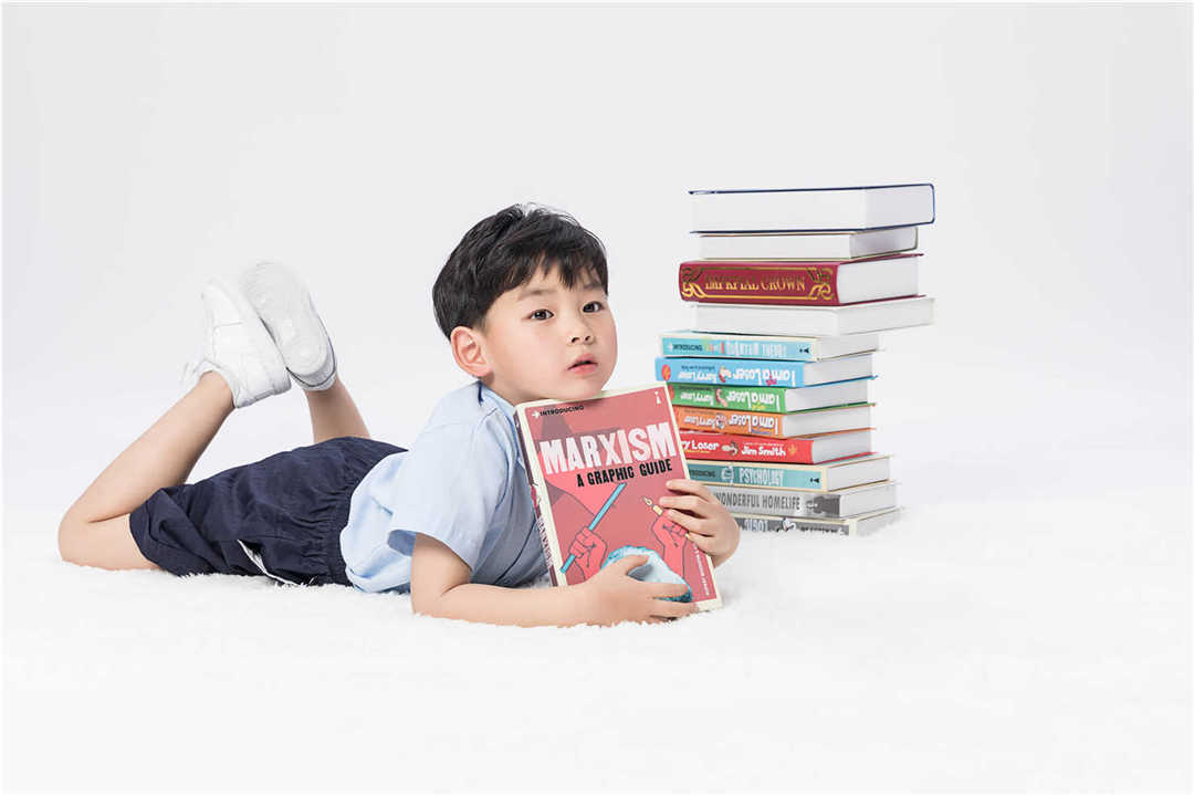 新年礼物小孩应该买什么,新年的礼物孩子