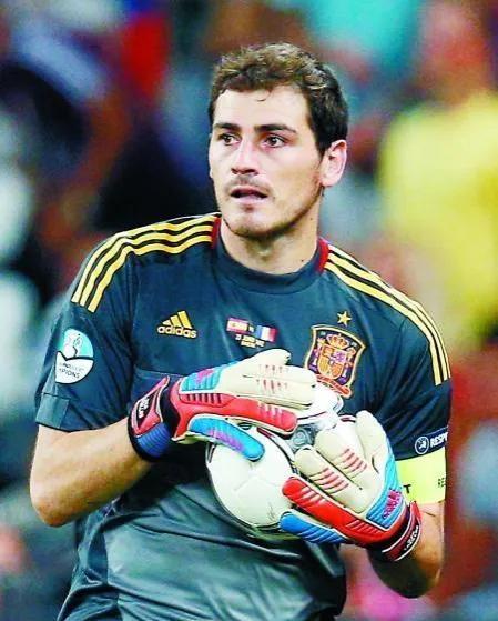 21世纪最伟大的十个进球,足坛历史最伟大的十大10号