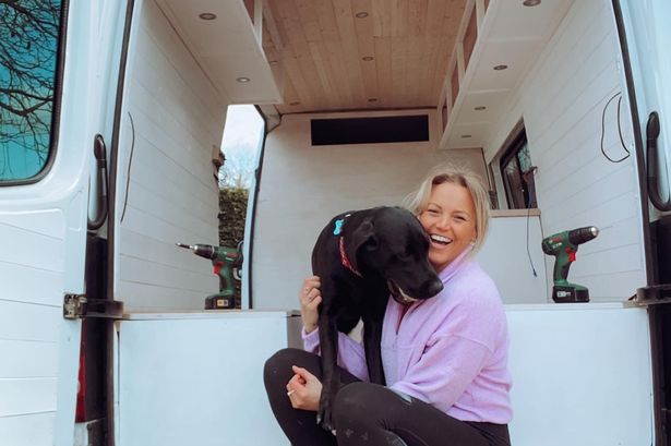 为了住上房，这些英国年轻人简直各种办法都想绝了