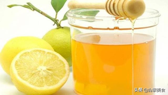 在家自制蜂蜜柠檬茶,自制蜂蜜柠檬茶对身体好处