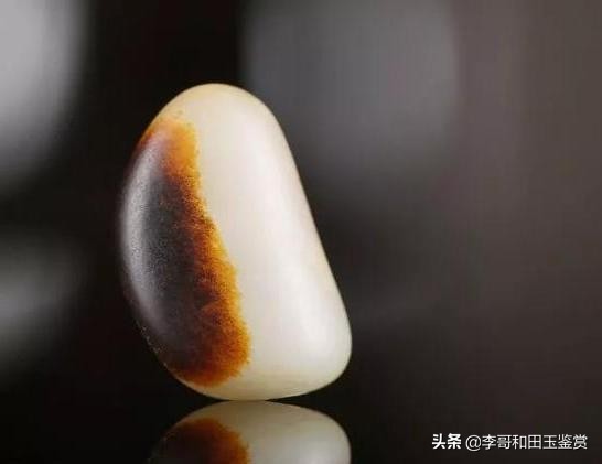 大开门和田玉原石,和田玉籽料中大开门