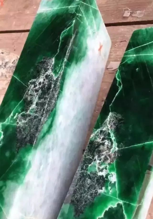 原来老缅都有三招祖传“看石绝学”，难怪我们切不涨！