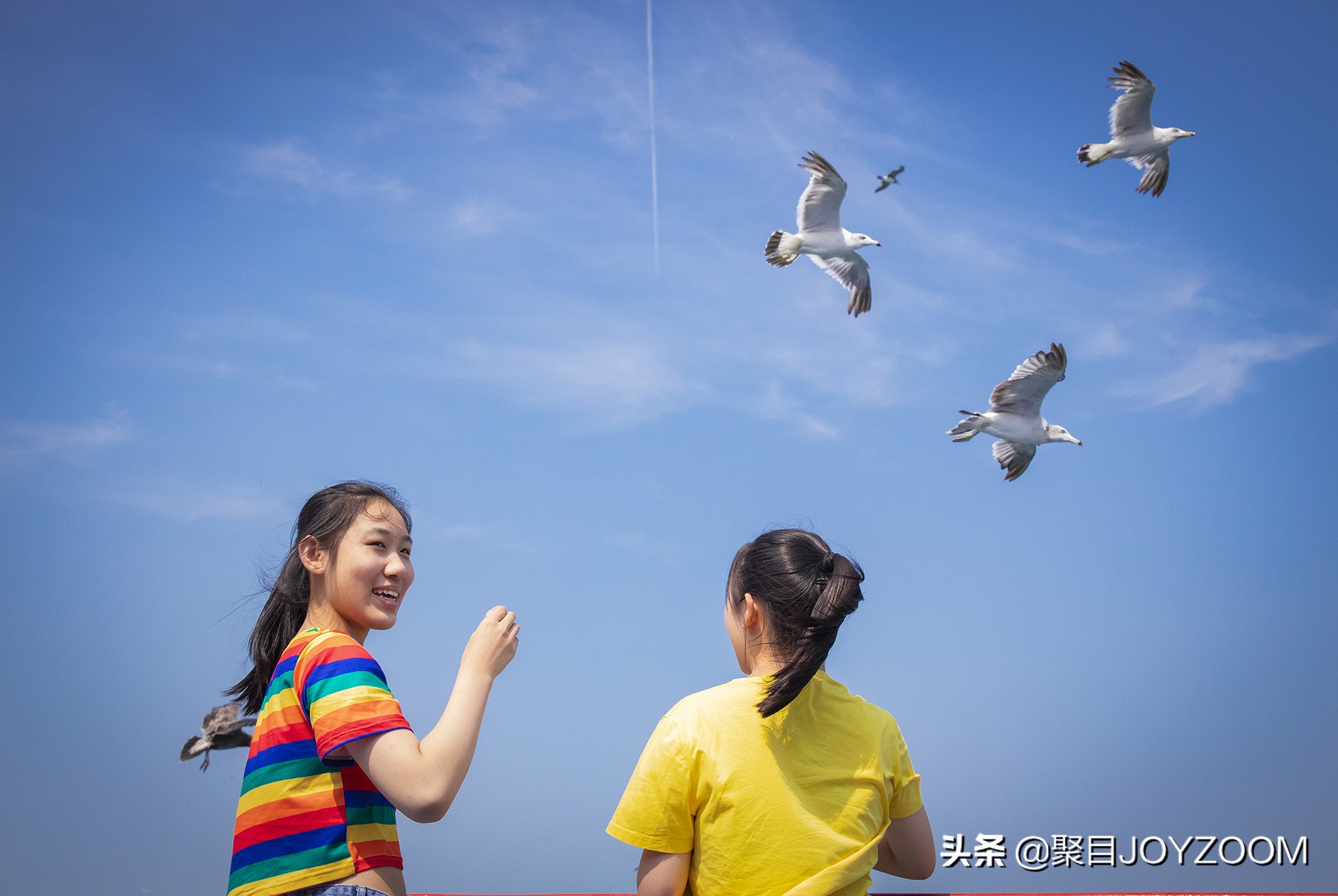 佳能28-70f2.8一代镜头值得购买吗,佳能rf28-70mmf2镜头测评