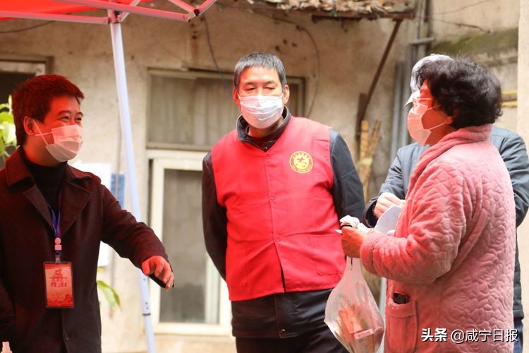 坚守！坚守！——镜头下坚守防控一线的咸宁工行人